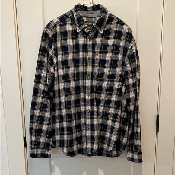 Eddie Bauer Other - Eddie Bauer‎ Men’s Long Sleeve Flannel Shirt.  Green/Navy Plaid.  Large.